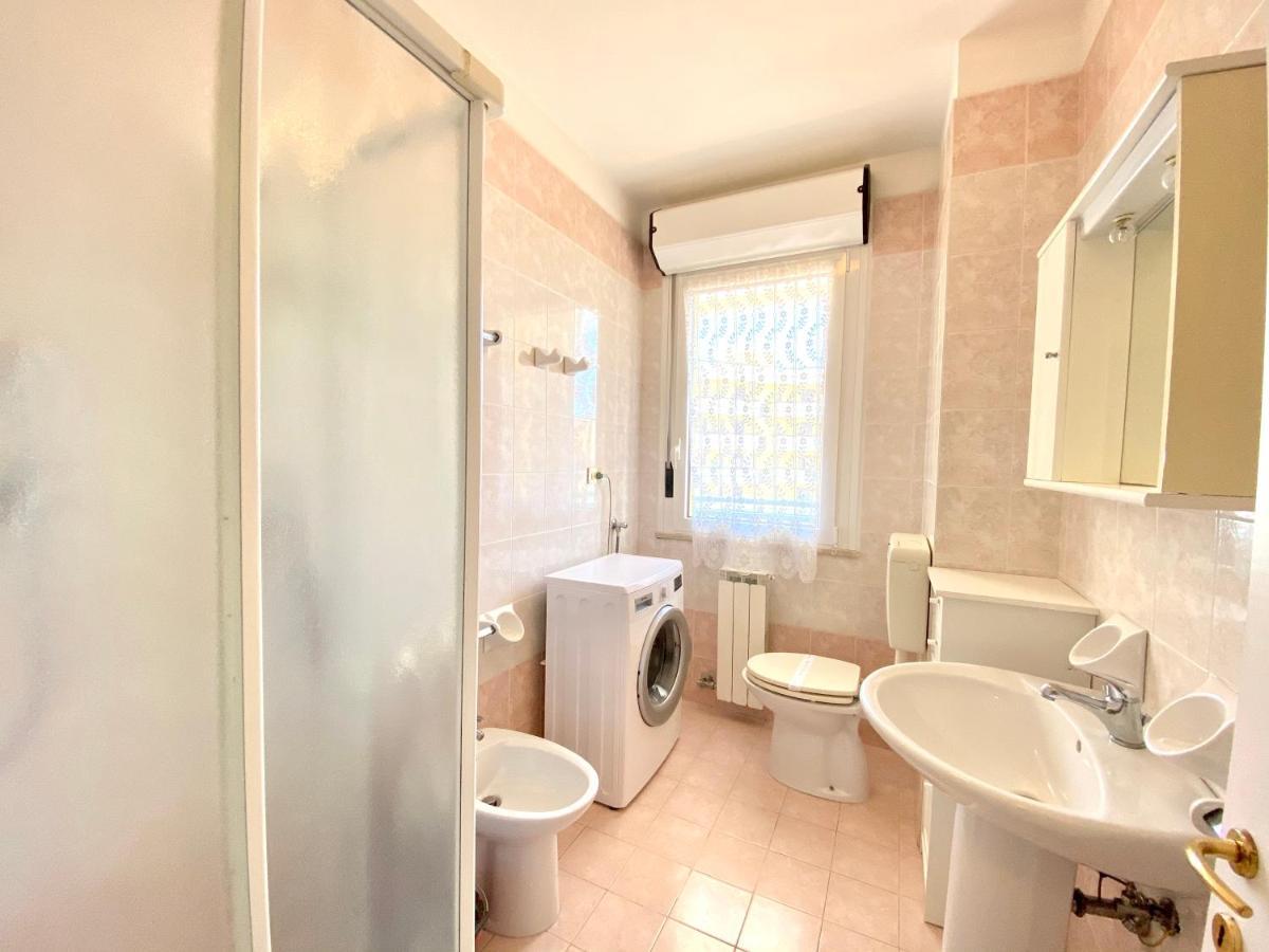 Residence Cristoforo Colombo - Carraro Immobiliare - Family Apartments Каорле Экстерьер фото